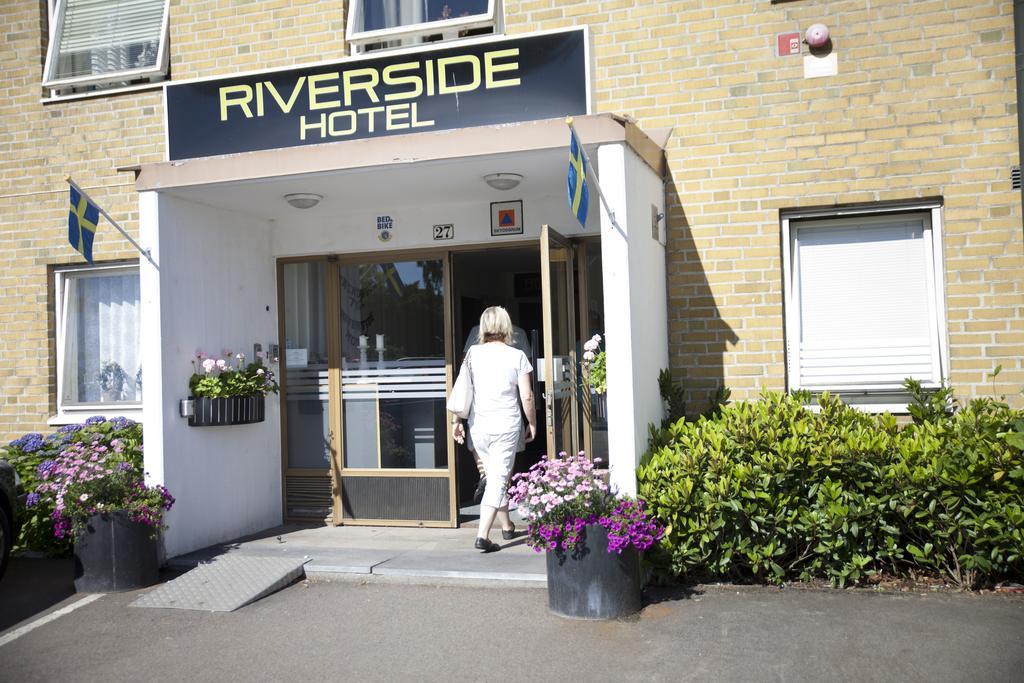 Riverside Hotel I Aengelholm Eksteriør bilde
