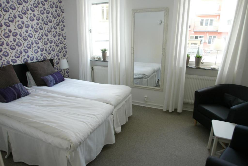 Riverside Hotel I Aengelholm Rom bilde